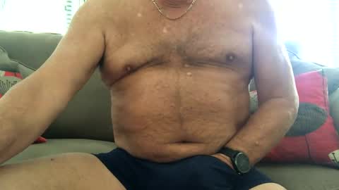 Snapshot of oldboy2024 chatting on May 4, 2026, 7:37 am oldboy2024 online show from May 4, 2026, 7:37 am