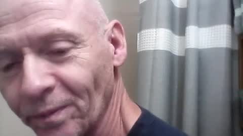 oldbuthorny62 online show from October 19, 2025, 5:35 pm