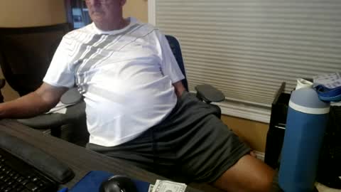 Snapshot of olderandwiser chatting on July 9, 2026, 2:15 am Older and Wiser online show from July 9, 2026, 2:15 am