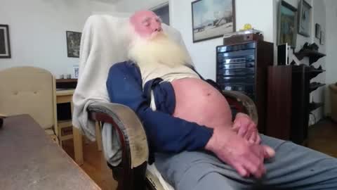 oldfucker9 online show from October 11, 2025, 12:32 am