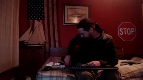 Snapshot of oldfuckus chatting on November 6, 2025, 2:12 am oldfuckus online show from November 6, 2025, 2:12 am