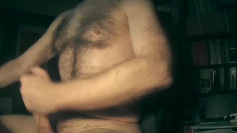 oldhairybastard online show from March 12, 2025, 11:01 pm