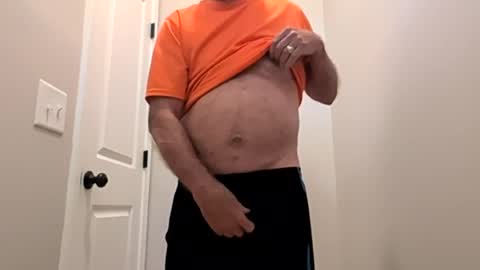 Snapshot of oldsubman chatting on July 17, 2026, 12:23 pm oldsubman online show from July 17, 2026, 12:23 pm