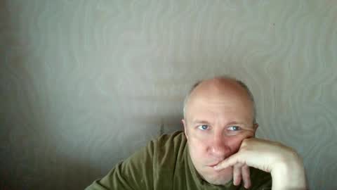 figaro online show from April 27, 2026, 4:32 am