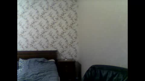 olegvvvvv online show from February 26, 2025, 7:05 pm