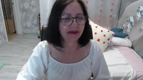 Snapshot of olgahottie chatting on June 7, 2026, 11:41 pm OlgaHottie online show from June 7, 2026, 11:41 pm