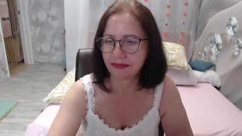 Snapshot of olgahottie chatting on June 30, 2026, 12:00 am OlgaHottie online show from June 30, 2026, 12:00 am