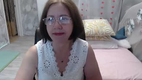 Snapshot of olgahottie chatting on July 29, 2026, 11:36 pm OlgaHottie online show from July 29, 2026, 11:36 pm