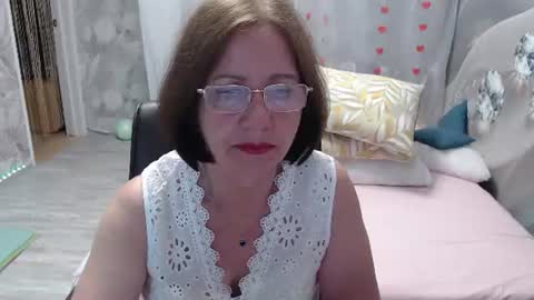 Snapshot of olgahottie chatting on July 30, 2026, 11:26 pm OlgaHottie online show from July 30, 2026, 11:26 pm