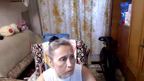 Olguscha online show from August 4, 2026, 10:40 am