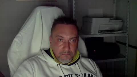 olimpio1230 online show from February 25, 2025, 4:53 pm