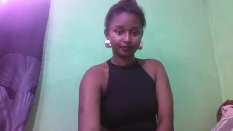 Snapshot of olinah610 chatting on October 30, 2025, 7:54 am olinah610 online show from October 30, 2025, 7:54 am