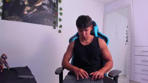 Oliver bray online show from December 3, 2024, 1:41 am