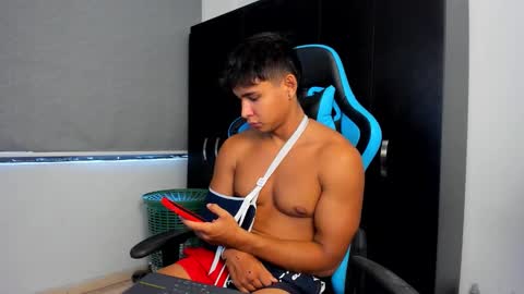 Oliver bray online show from September 26, 2025, 4:00 pm