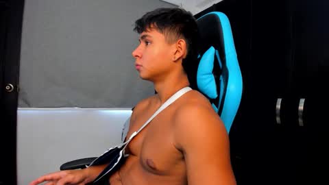 Oliver bray online show from October 3, 2025, 5:43 pm