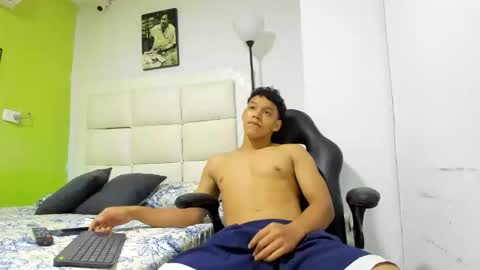 O L I V E R online show from April 21, 2026, 1:42 am