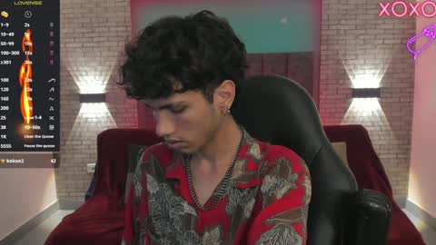 Snapshot of oliver_fast_ chatting on December 19, 2024, 10:34 am Oliver fast online show from December 19, 2024, 10:34 am