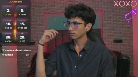 Snapshot of oliver_fast_ chatting on December 27, 2024, 5:05 pm Oliver fast online show from December 27, 2024, 5:05 pm