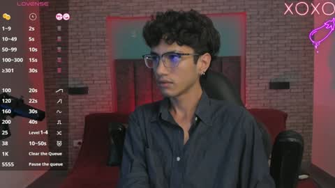 Snapshot of oliver_fast_ chatting on December 29, 2024, 8:00 am Oliver fast online show from December 29, 2024, 8:00 am