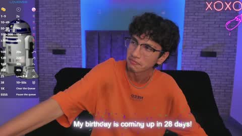 Snapshot of oliver_fast_ chatting on January 18, 2025, 1:40 pm Oliver fast online show from January 18, 2025, 1:40 pm