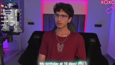 Snapshot of oliver_fast_ chatting on February 1, 2025, 10:15 am Oliver fast online show from February 1, 2025, 10:15 am