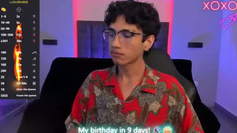 Snapshot of oliver_fast_ chatting on February 7, 2025, 5:20 am Oliver fast online show from February 7, 2025, 5:20 am