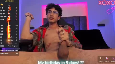 Snapshot of oliver_fast_ chatting on February 7, 2025, 11:23 am Oliver fast online show from February 7, 2025, 11:23 am