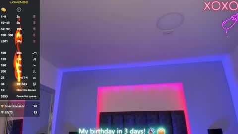 Snapshot of oliver_fast_ chatting on February 13, 2025, 10:44 am Oliver fast online show from February 13, 2025, 10:44 am