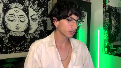 Snapshot of oliver_fast_ chatting on October 13, 2025, 7:52 am Oliver fast online show from October 13, 2025, 7:52 am