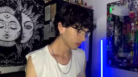 Snapshot of oliver_fast_ chatting on October 18, 2025, 8:04 am Oliver fast online show from October 18, 2025, 8:04 am