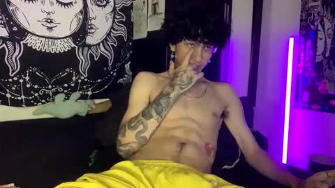 Snapshot of oliver_fast_ chatting on November 8, 2025, 4:34 am Oliver fast online show from November 8, 2025, 4:34 am