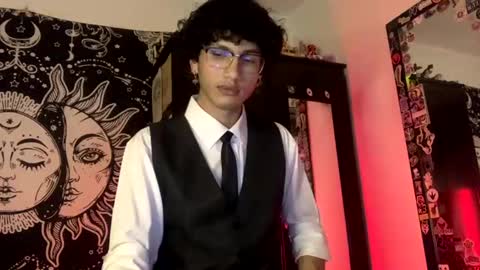 Snapshot of oliver_fast_ chatting on November 12, 2025, 11:36 pm Oliver fast online show from November 12, 2025, 11:36 pm