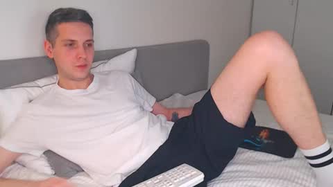 Oliver online show from February 14, 2026, 5:10 pm