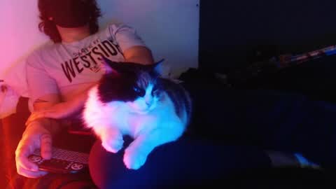 Snapshot of oliver_laid_2023 chatting on December 20, 2024, 1:14 am oliver_laid_2023 online show from December 20, 2024, 1:14 am