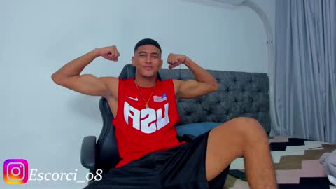 Snapshot of oliver_smith_2 chatting on December 20, 2024, 4:36 pm oliver_smith_2 online show from December 20, 2024, 4:36 pm