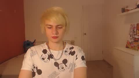 Oliver online show from September 19, 2025, 1:40 am