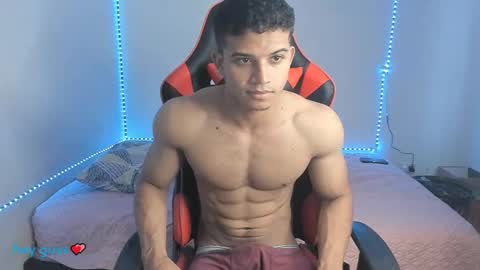 Snapshot of oliver_thompsson chatting on December 3, 2024, 12:06 pm oliver thompsson online show from December 3, 2024, 12:06 pm