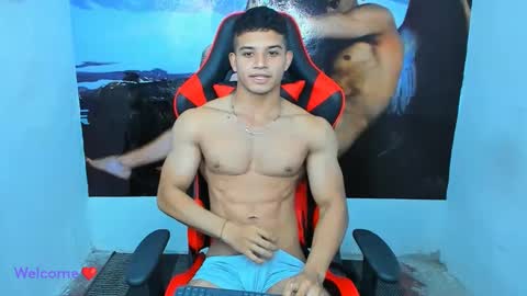 Snapshot of oliver_thompsson chatting on December 26, 2024, 10:52 pm oliver thompsson online show from December 26, 2024, 10:52 pm