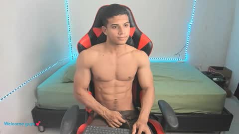 Snapshot of oliver_thompsson chatting on February 7, 2026, 11:08 pm oliver thompsson online show from February 7, 2026, 11:08 pm