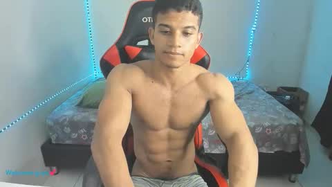 Snapshot of oliver_thompsson chatting on March 2, 2026, 5:08 am oliver thompsson online show from March 2, 2026, 5:08 am