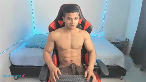 Snapshot of oliver_thompsson chatting on March 31, 2026, 3:30 am oliver thompsson online show from March 31, 2026, 3:30 am