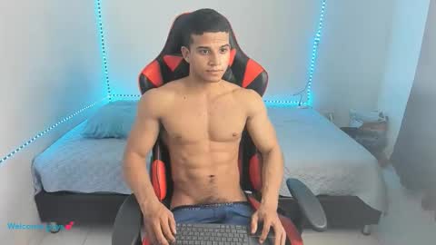 Snapshot of oliver_thompsson chatting on April 4, 2026, 2:21 am oliver thompsson online show from April 4, 2026, 2:21 am