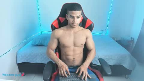 Snapshot of oliver_thompsson chatting on April 17, 2026, 2:25 am oliver thompsson online show from April 17, 2026, 2:25 am