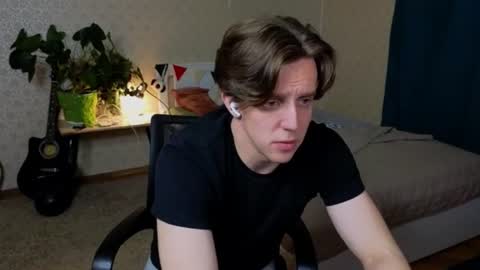 Oliver Evans online show from July 31, 2026, 5:18 am