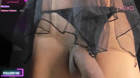 Oliver  online show from October 25, 2025, 10:01 am