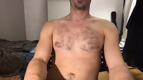 oliverbisbis1 online show from October 4, 2025, 12:08 am