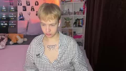 oliver online show from November 10, 2025, 12:37 pm