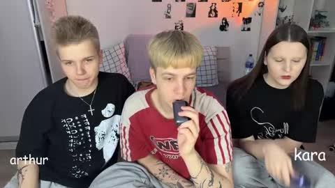 oliver online show from January 9, 2026, 2:31 pm