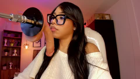 Snapshot of olivia__ds chatting on January 15, 2025, 7:26 am Olivia online show from January 15, 2025, 7:26 am