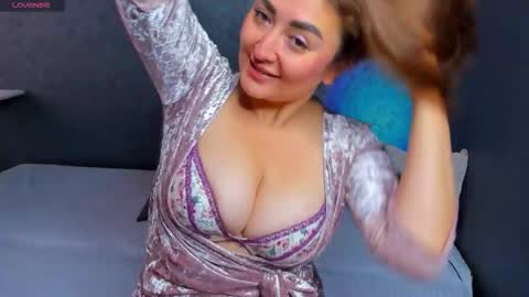 Snapshot of olivia_buckby chatting on September 10, 2025, 4:23 am Olli online show from September 10, 2025, 4:23 am